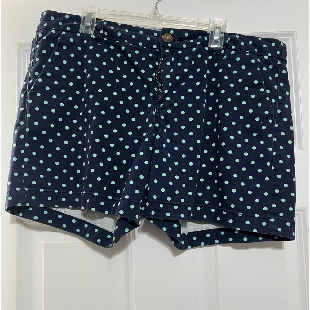 Merona Navy and Teal polka dot shorts! Size 10! Cute shorts for any occasion!
